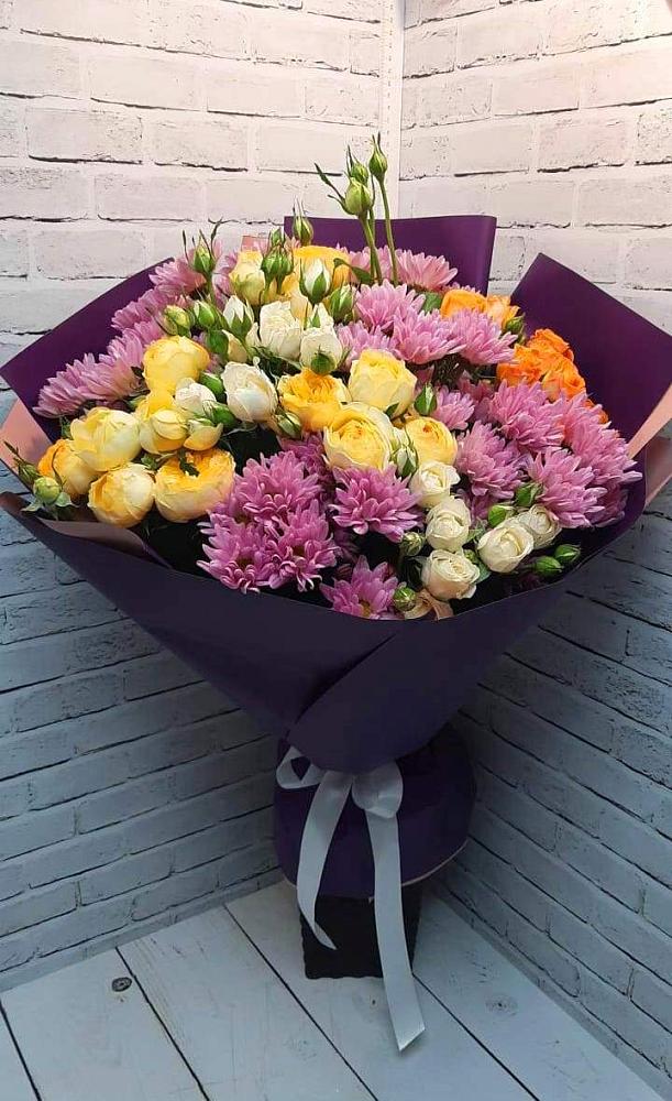 Букет цветов из: Хризантемы и Розы в Рудногорске