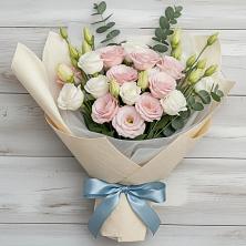 Букет цветов из:  Лизиантусы в Рудногорске