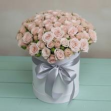 Цветочная композиция из Розы в шляпной коробке в Рудногорске