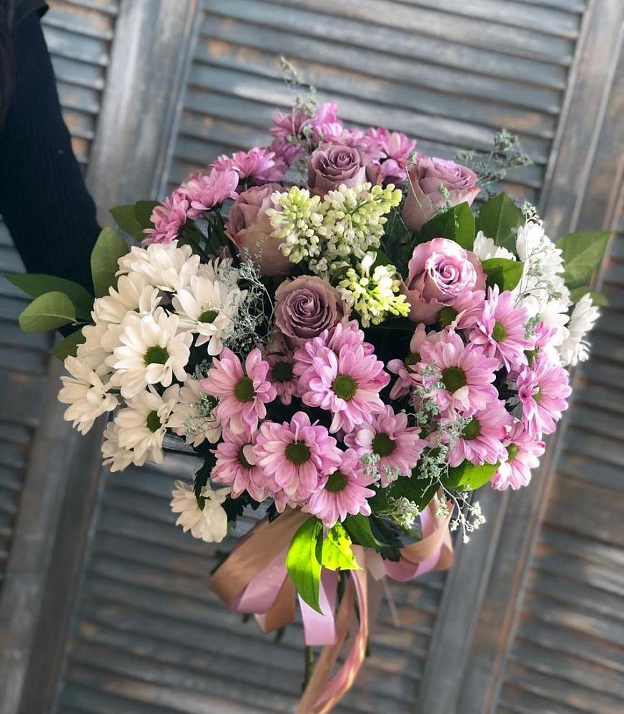 Букет цветов из: Хризантемы и Розы в Рудногорске