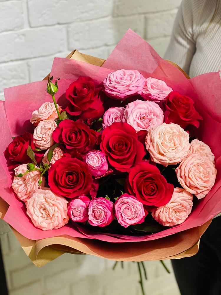 Букет цветов из: Розы в Рудногорске