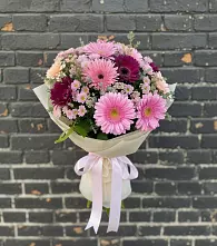 Букет цветов из:  Герберы и Хризантемы в Рудногорске